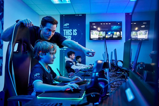 The Role of Esports in STEM Education
