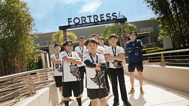 The Growing Popularity of Esports Programs